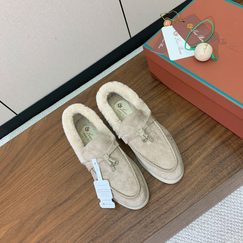 L0r0 P1ana loafers